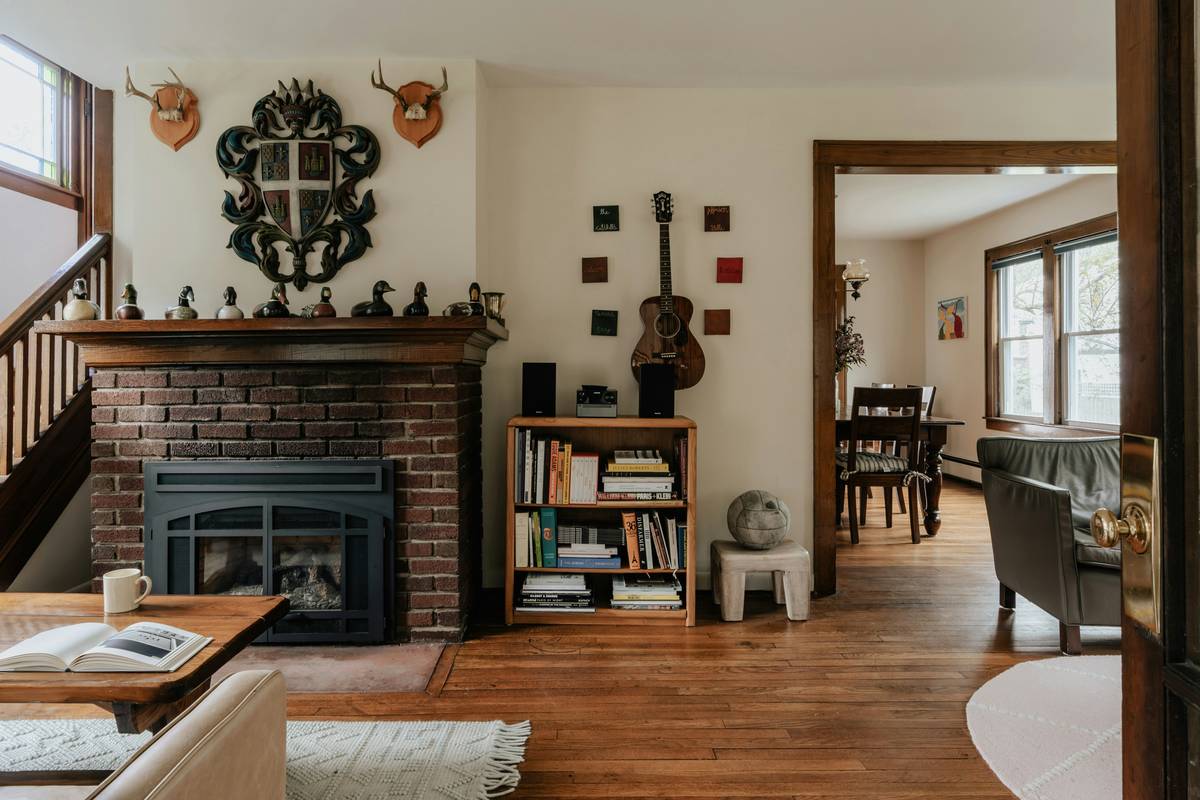 Clocks for Living Room Decor: 7 Proven Ways to Avoid Costly Mistakes